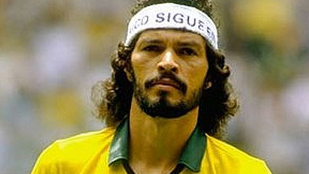 Sócrates, jugador brasileño de fútbol