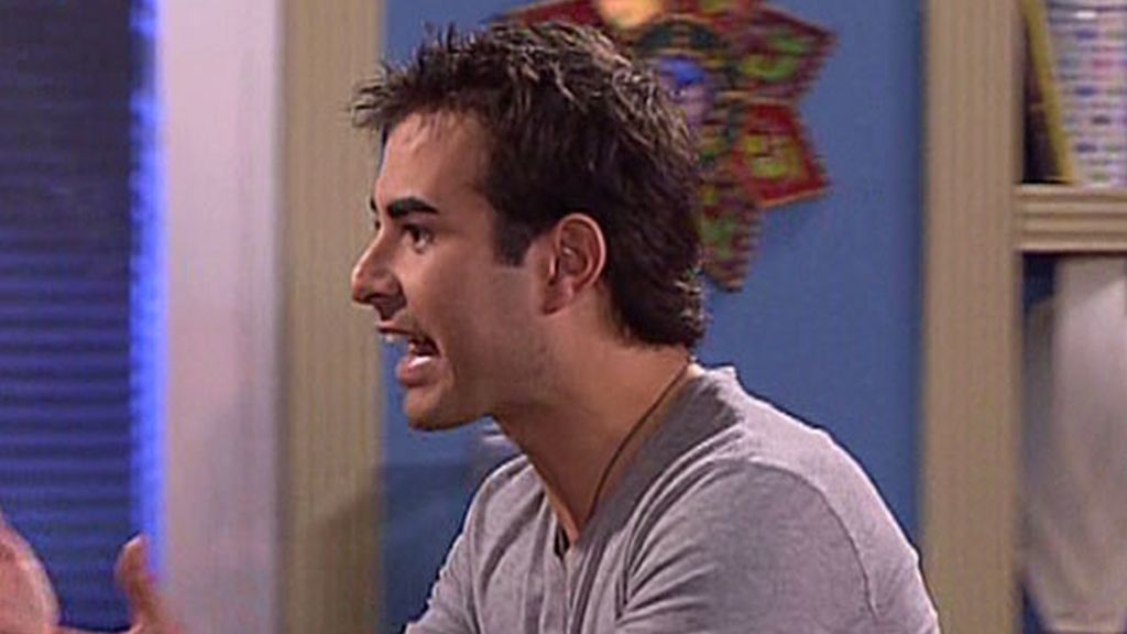 Con un pan debajo del brazo