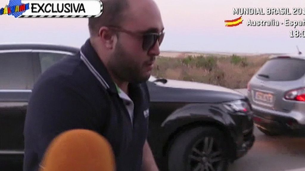 El hijo de la tonadillera acudió junto a su novia a casa de su hermana