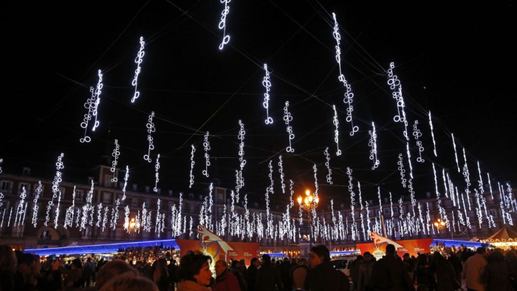 La tecnología LED ilumina la navidad Madrileña