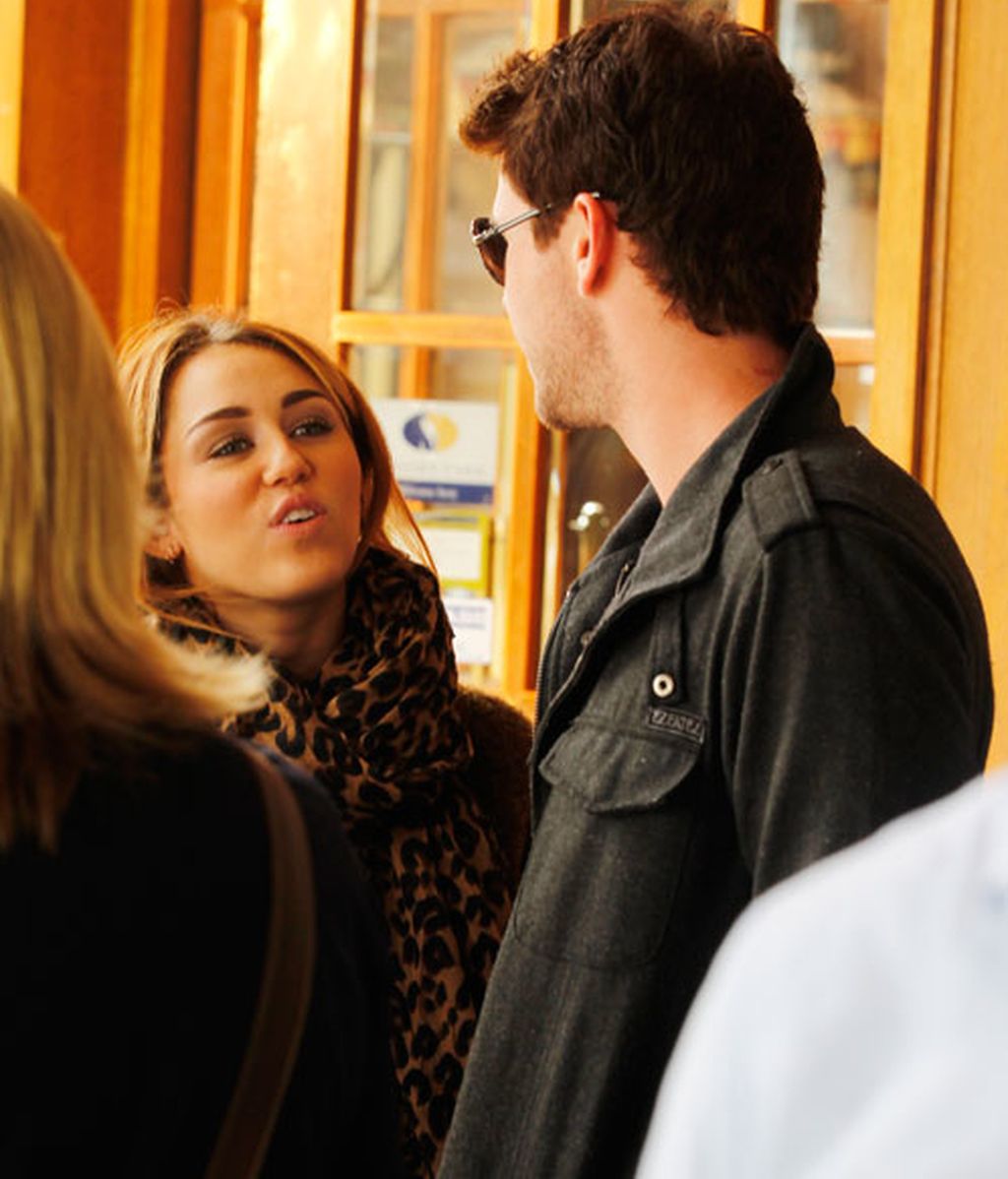 Miley Cyrus y Liam Hemsworth, segunda parte en Australia