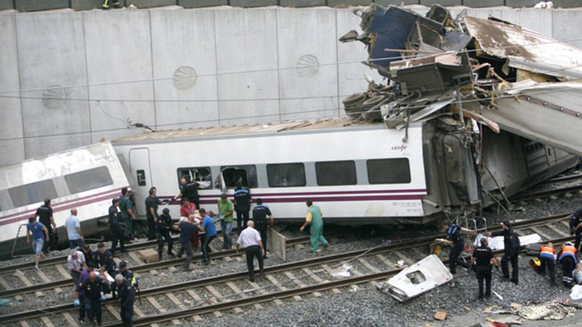 El tren desacrrilado era un Alvia que realizaba el trayecto Madrid-Ferrol