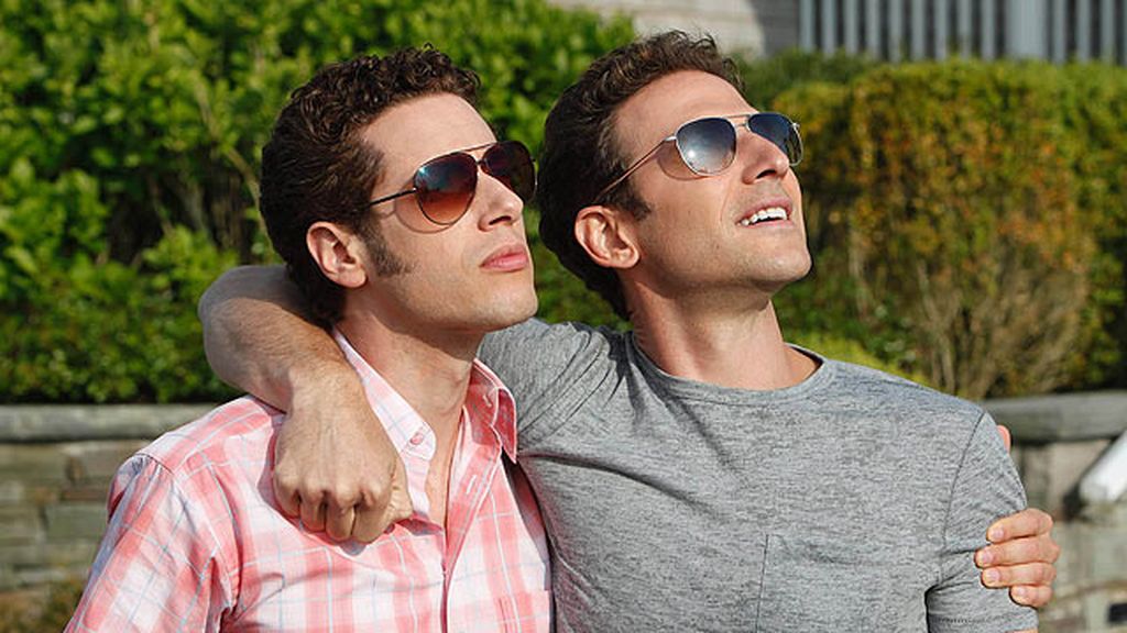 El inesperado reencuentro de los hermanos Lawson con su padre