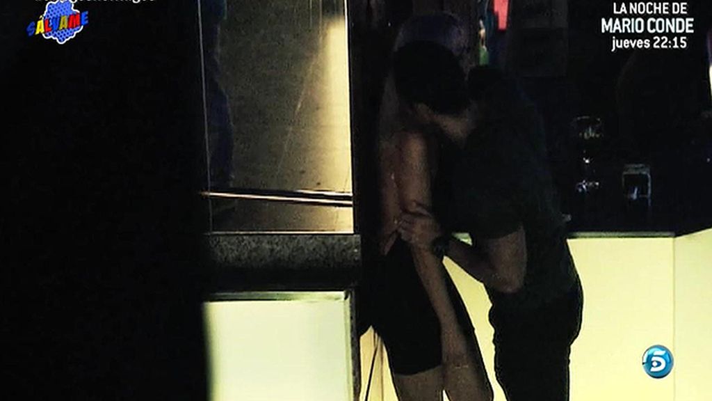 Olvido y Abel, cuerpo con cuerpo