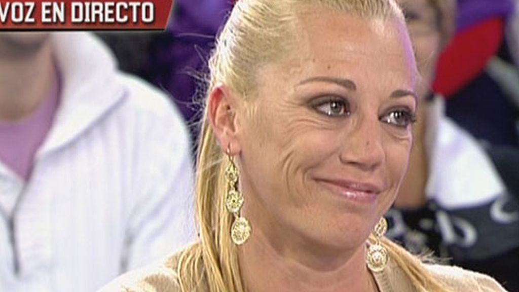 Mila canta con Merche