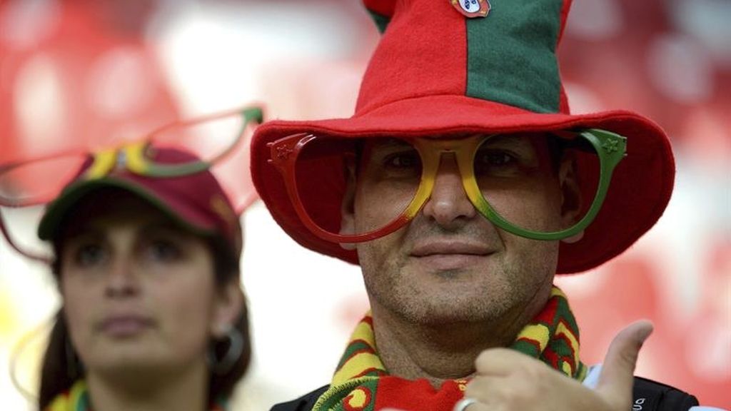 Esperanza checa y portuguesa por estar en "semis"