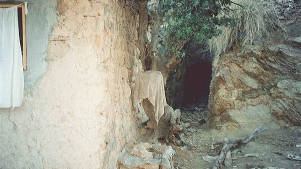 Las fotos nunca vistas del líder de Al Qaeda