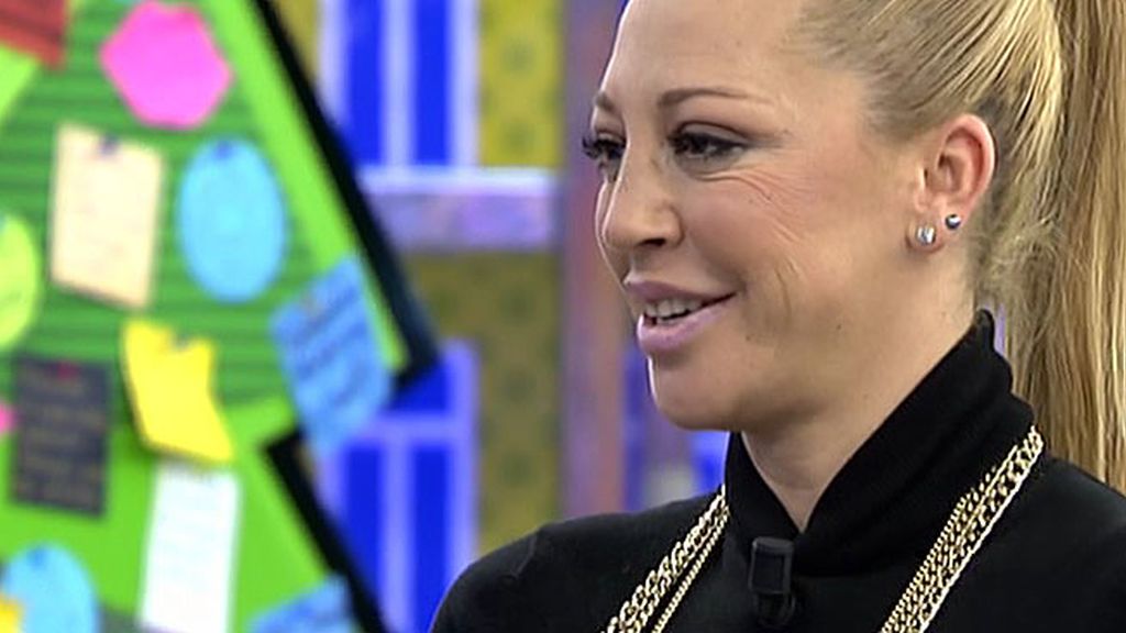 Con actitud positiva y muy emocionada, Belén Esteban regresa al diario