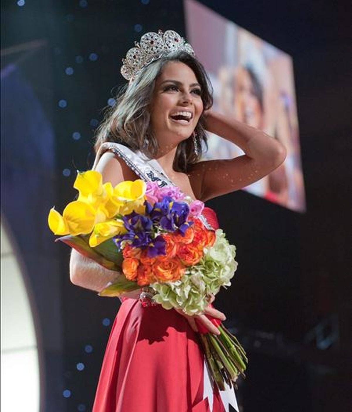 La candidata de México, Jimena Navarrete, es coronada Miss Universo 2010. Video: Informativos Telecinco