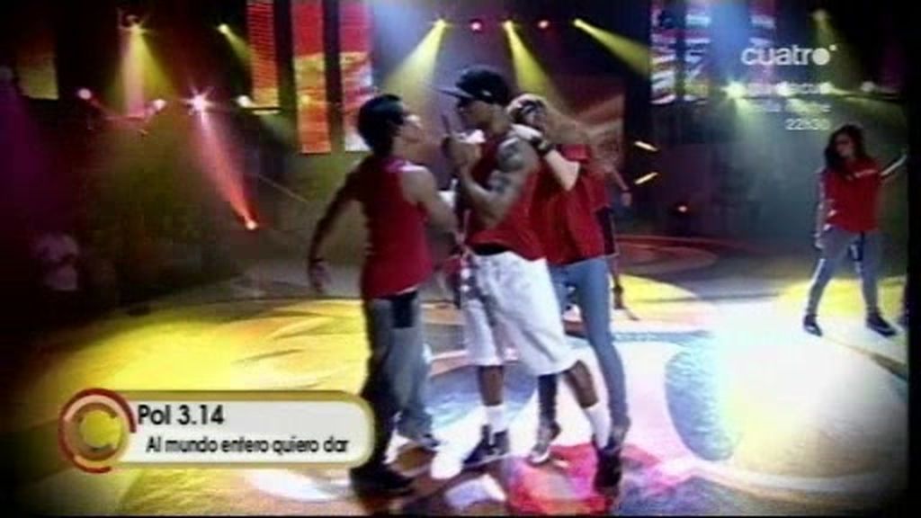 Coreografía grupal de los finalistas