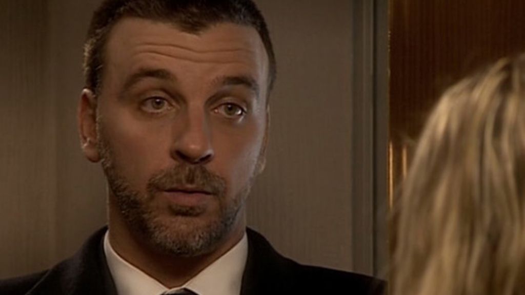 Catalina encubre a Duque