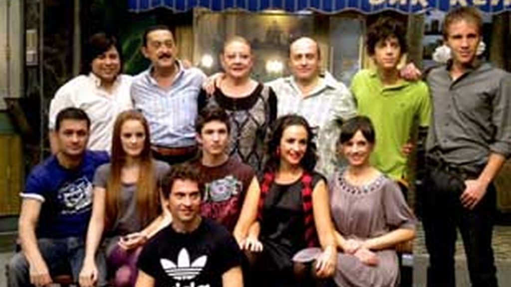 El elenco de Aída.