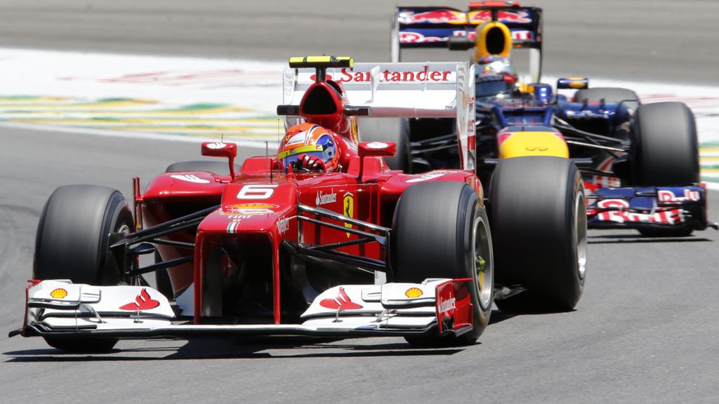 Fernando Alonso y Sebastian Vettel en Brasil