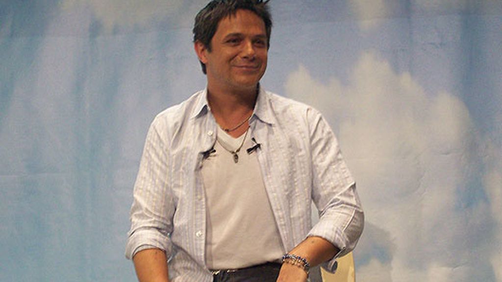 Alejandro Sanz regresa con 'Paraíso  Express'