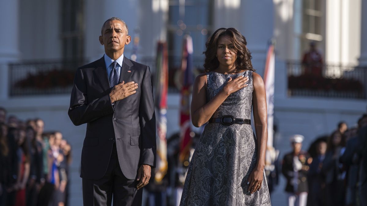 Barack Obama y su mujer rinden homenaje a las víctimas del 11S