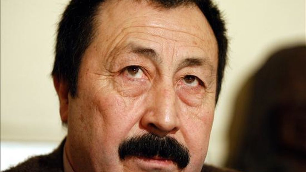 Fotografía de julio de 2005 en la que se registró al ex guerrillero chileno Sergio Galvarino Apablaza, a quien Argentina le concedió asilo político. EFE/Archivo Fotografía de julio de 2005 en la que se registró al ex guerrillero chileno Sergio Galvarino Apablaza, a quien Argentina le concedió asilo político. EFE/Archivo
