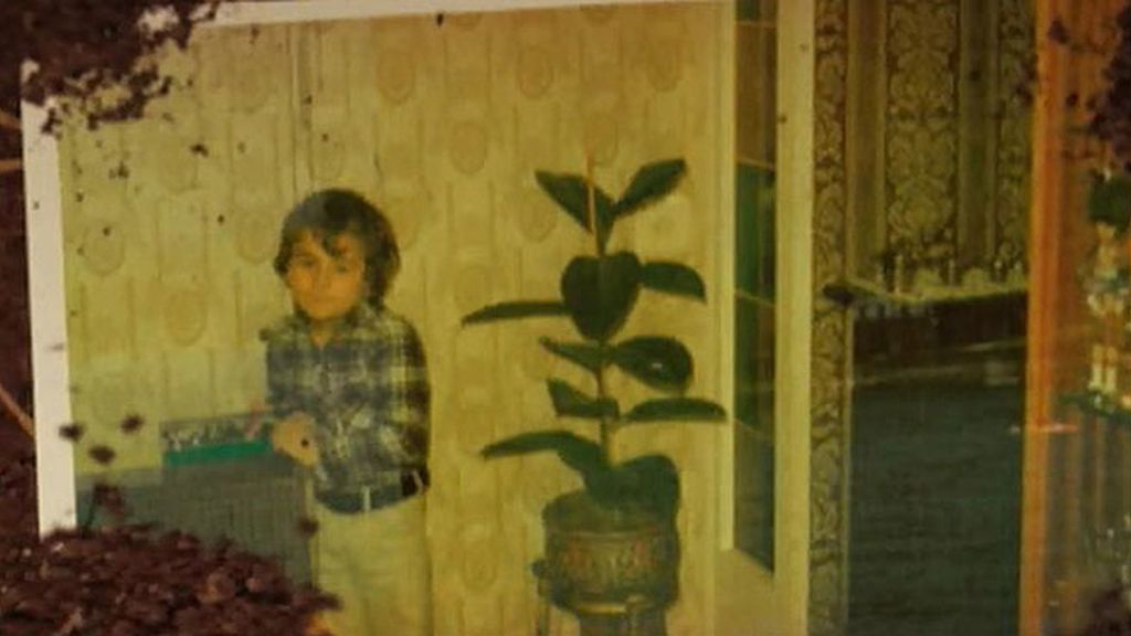 Su madre, su casa, su colegio, sus amigos... Jorge revive su pasado