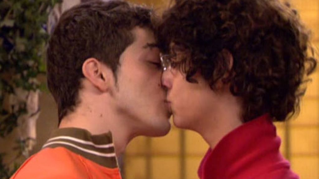 Fidel, saliendo del armario