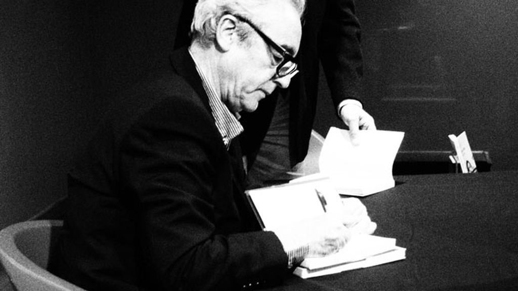 Juanjo Millás, en blanco y negro