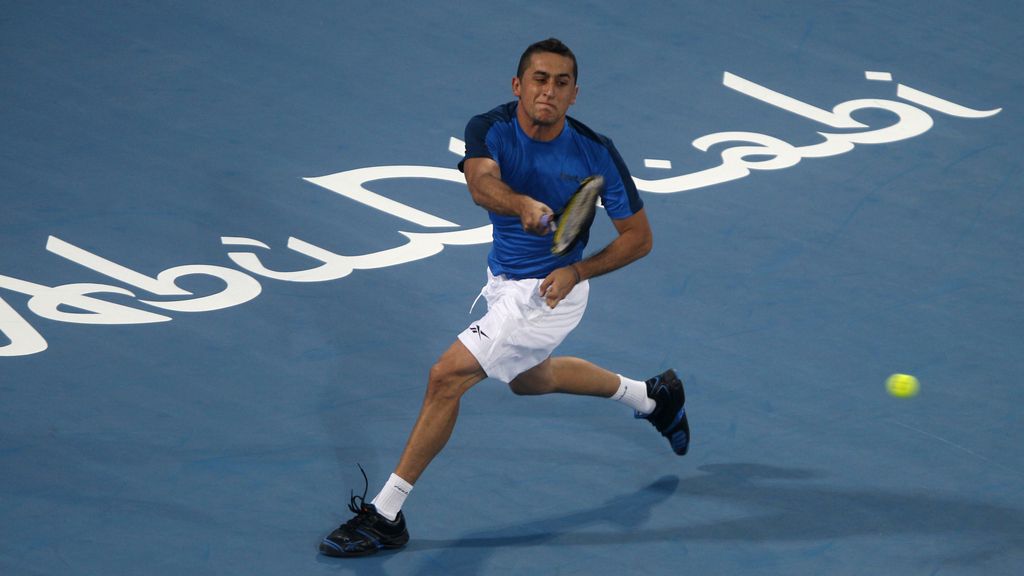 Almagro remonta y evita la final serbia en Abu Dhabi