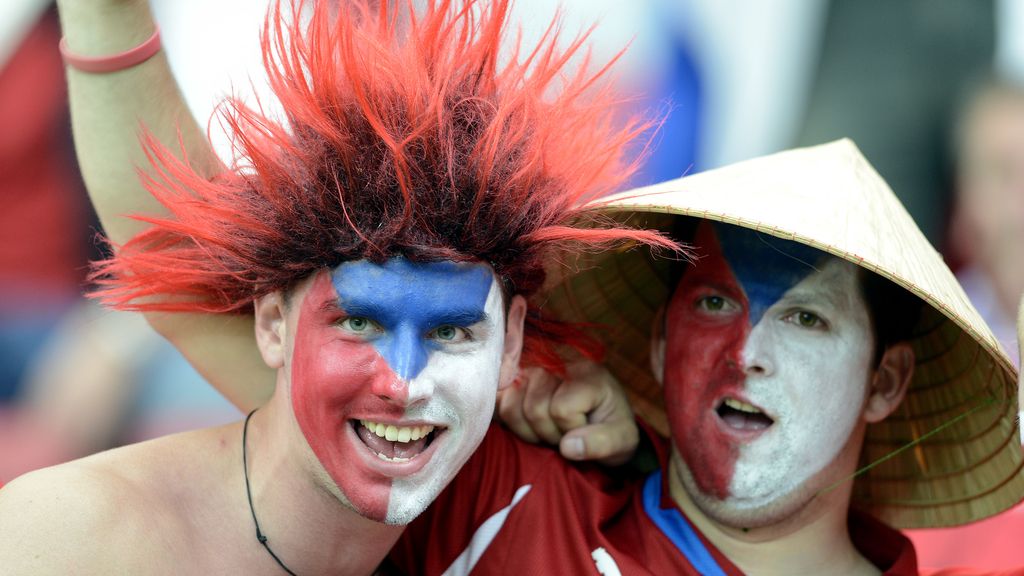 Esperanza checa y portuguesa por estar en "semis"