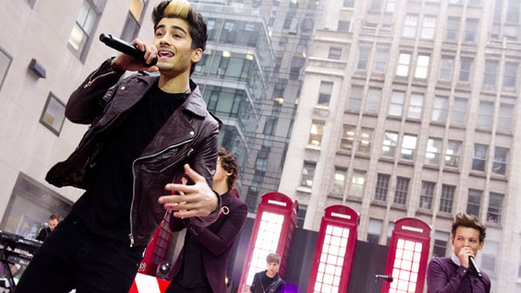 One Direction actúa en pleno Nueva York