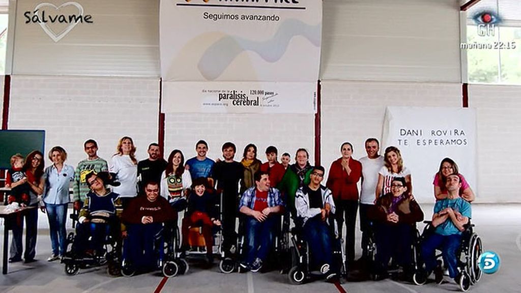 La colaboradora pasa unos días en la Asociación AMPPACE