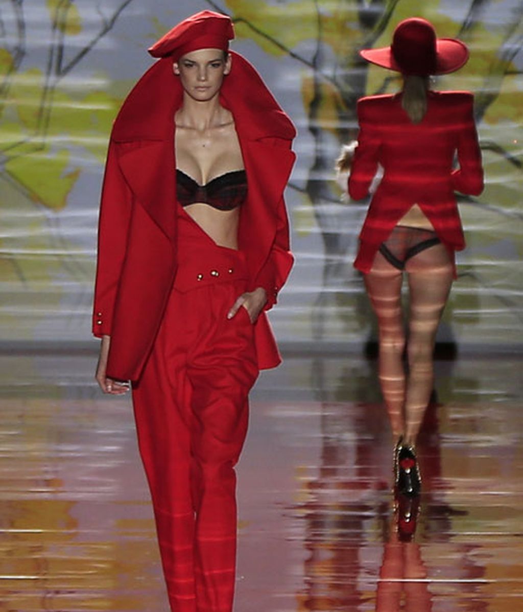 Una colección que juega con los contrastes