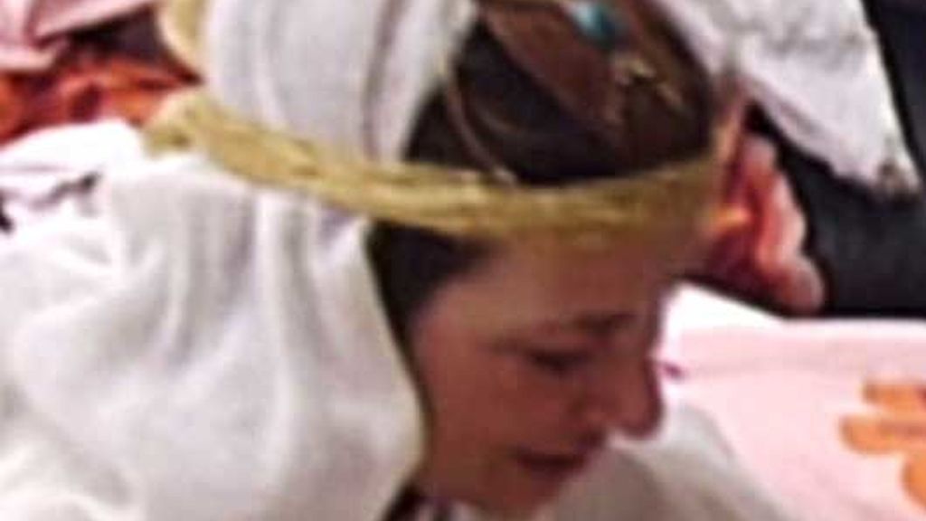 Julito va a por.. ¡Ana!