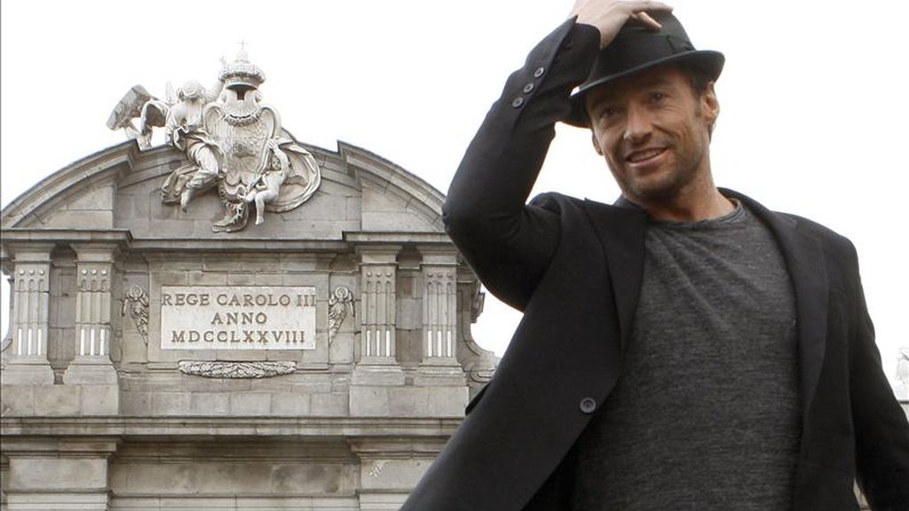 Jackman debutó como maestro de ceremonias de los Oscar con una propuesta muy musical, cercana al ambiente de club nocturno, que produjeron Laurence Mark y Bill Condon. EFE/Archivo Jackman debutó como maestro de ceremonias de los Oscar con una propuesta muy musical, cercana al ambiente de club nocturno, que produjeron Laurence Mark y Bill Condon. EFE/Archivo