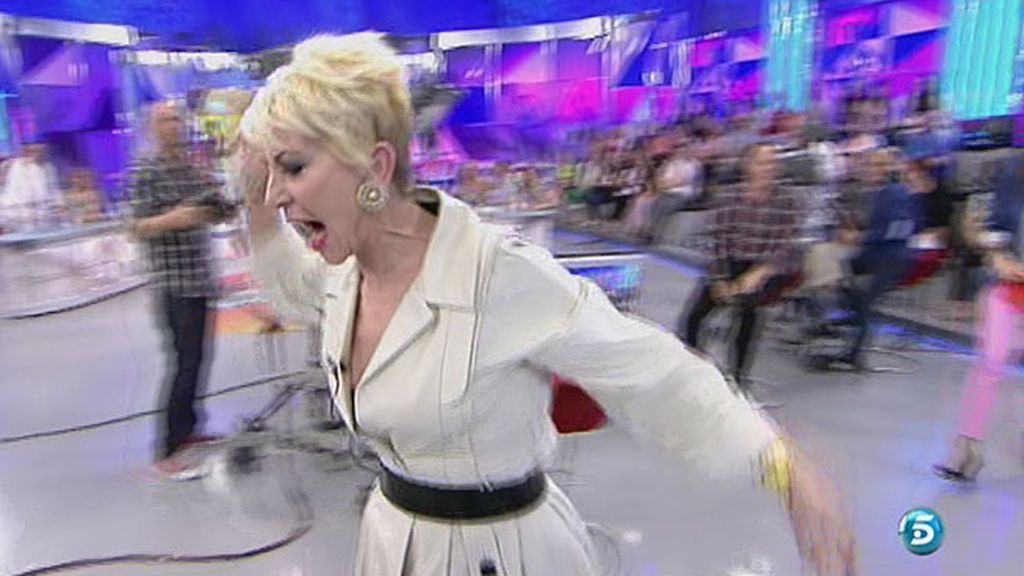 Una mascarilla usada, motivo de discordia entre colaboradora y presentadora