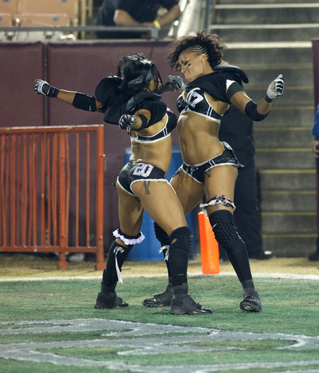 La sexy Liga de fútbol en ropa interior