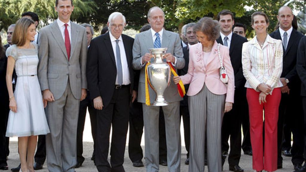 La Selección llega con la Copa a Madrid