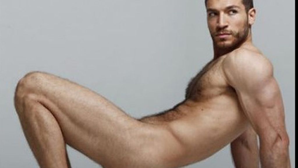 Las fotos del desnudo de Valerio Pino