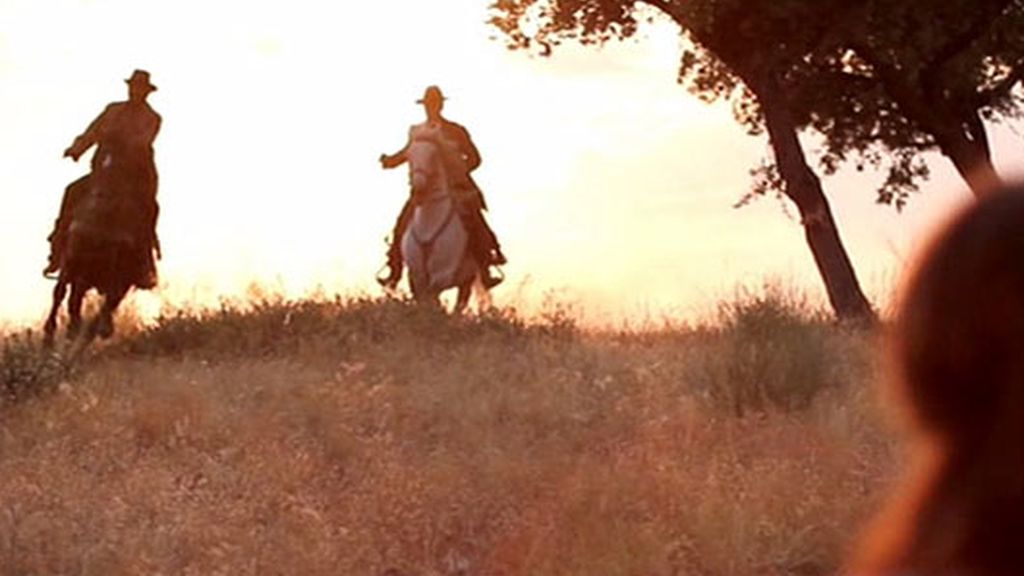 'Tierra de lobos', aventura y amor protagonizados por Álex García