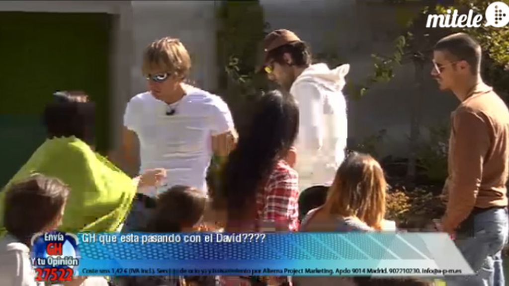 David abandona la casa