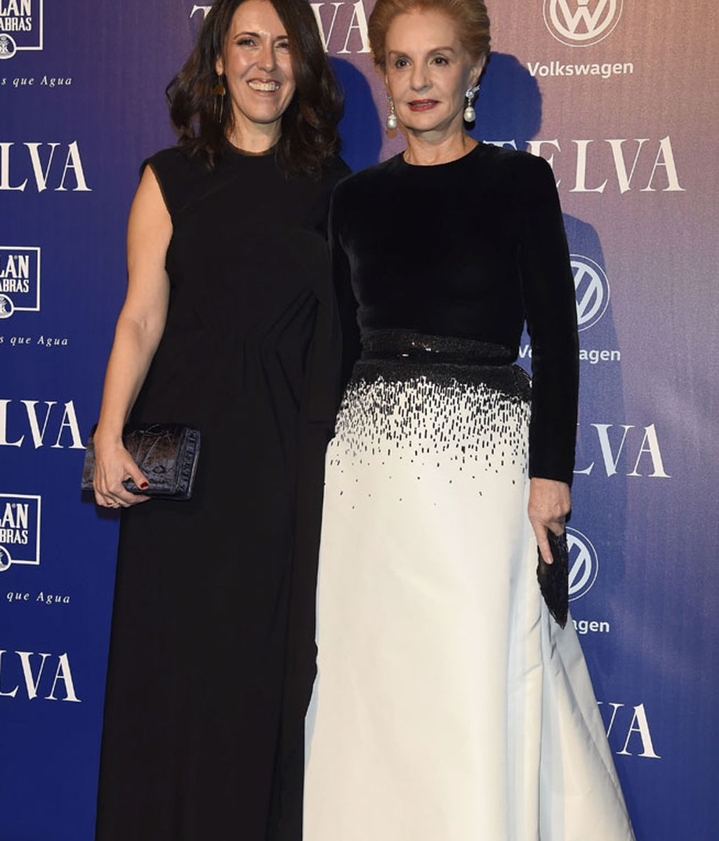 Carolina Herrera se sumó al blanco y negro