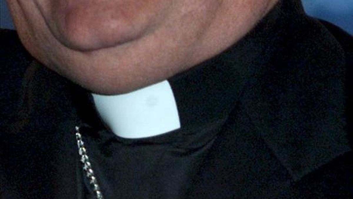 Miles de menores fueron objeto de abusos sexuales en Irlanda durante más de 30 años, advirtió hoy el arzobispo de la diócesis de Dublín, Diarmud Martin, como anticipo de un informe "horroroso" que se dará a conocer la próxima semana. EFE/Archivo