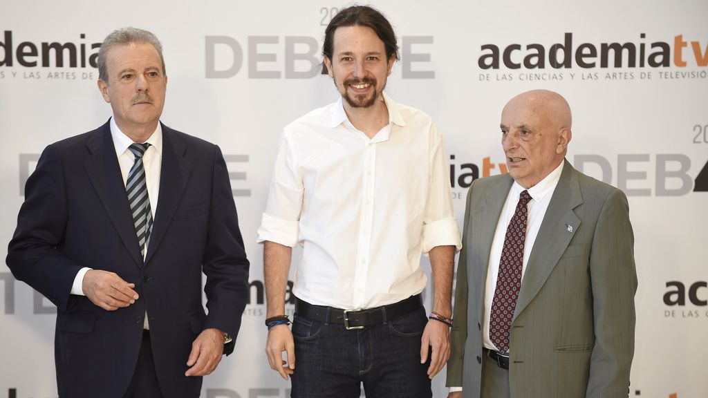Pablo Iglesias, sin corbata
