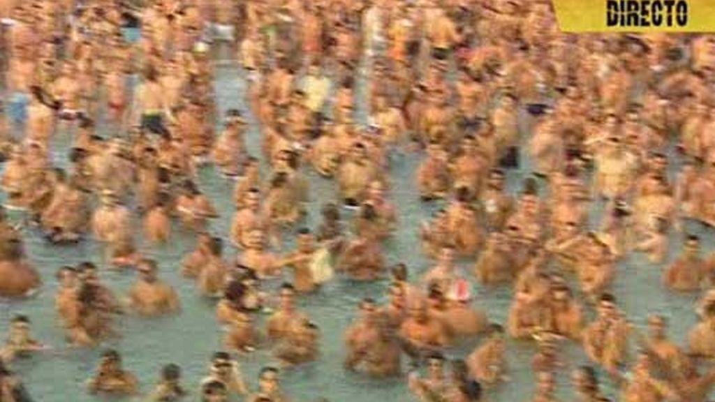 Kiko Hernández: "Me he liado con alguien de otra cadena"