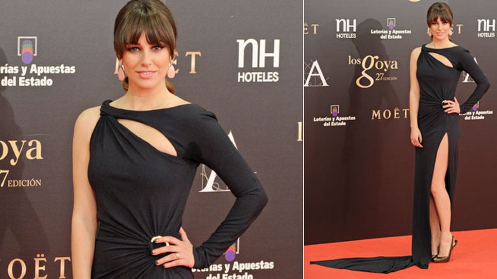 Blanca Suárez, de negro y manga desigual