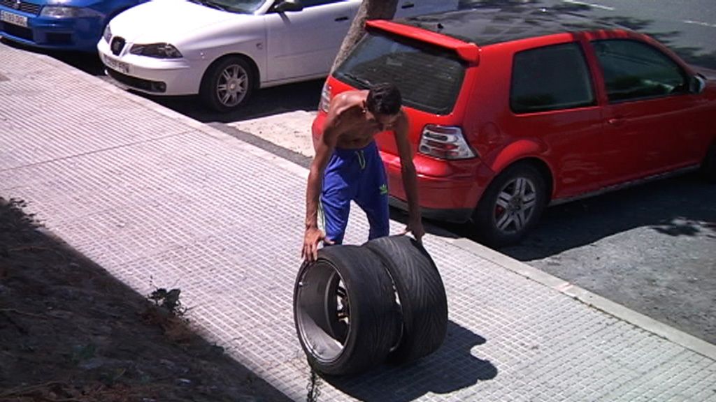 Así viven los vecinos de la calle Gonzalo de Berceo, en Huelva