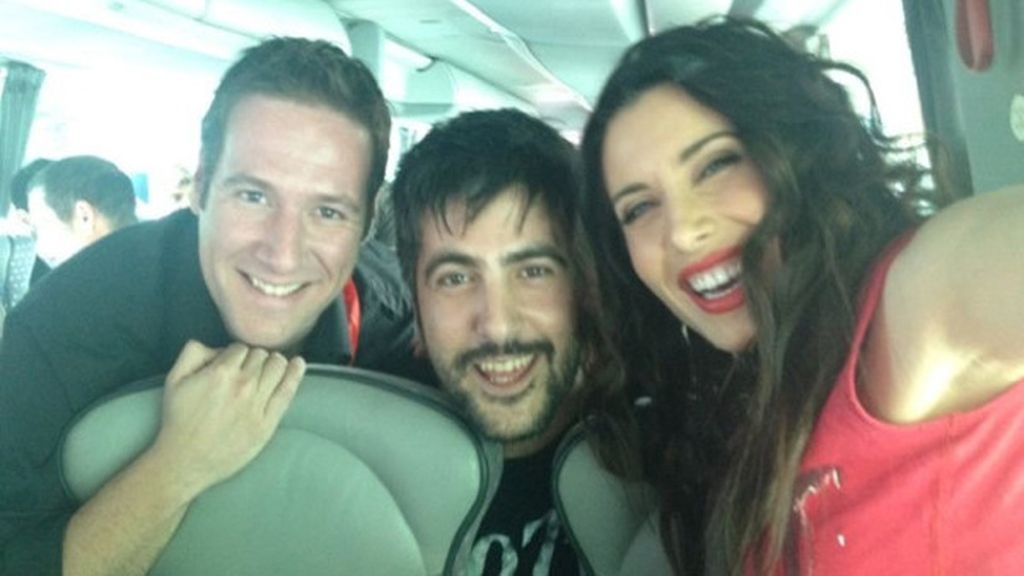 La presentadora animó a la afición en Cibeles