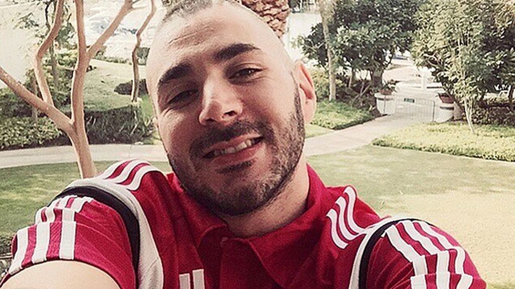 Adicto al selfie: así es el lado rapero de Karim Benzema en las redes sociales