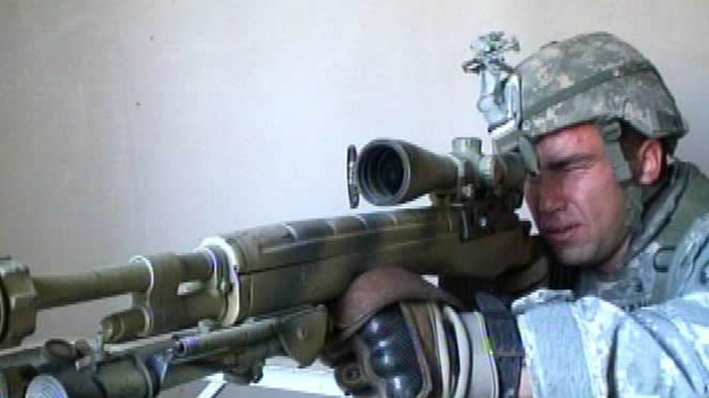 Jon Sistiaga: Sargento, ¿a qué estamos disparando?