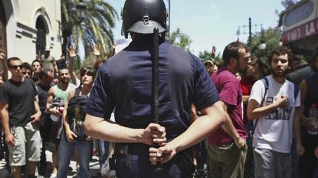 Carga policial ante Les Corts