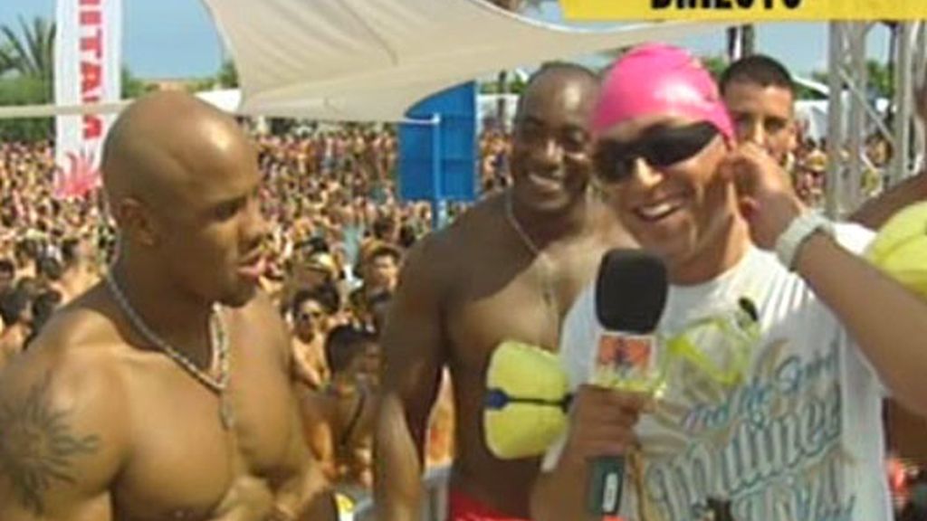 Kiko Hernández: "Me he liado con alguien de otra cadena"