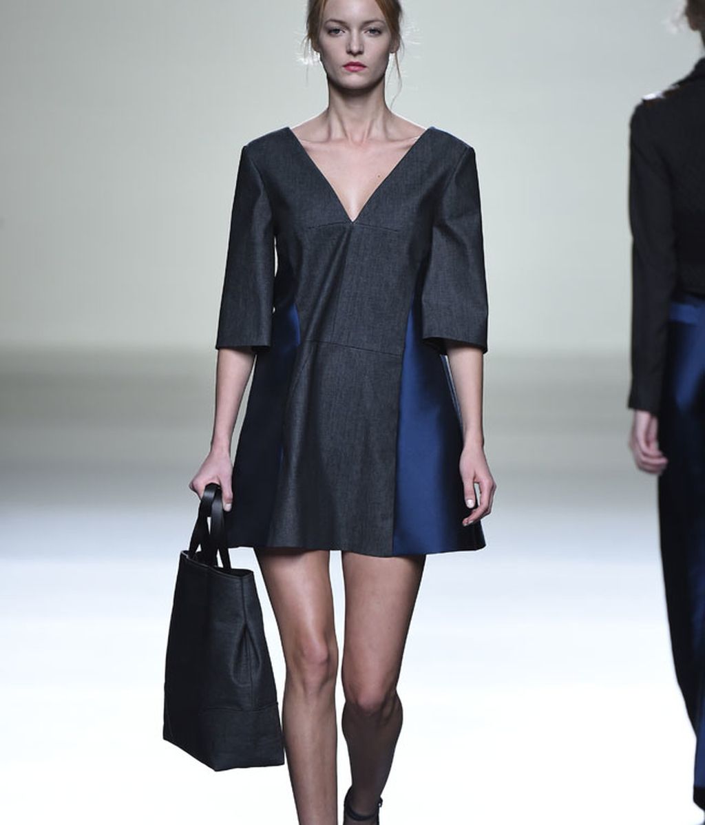 Roberto Torretta revisita la moda de los 70’