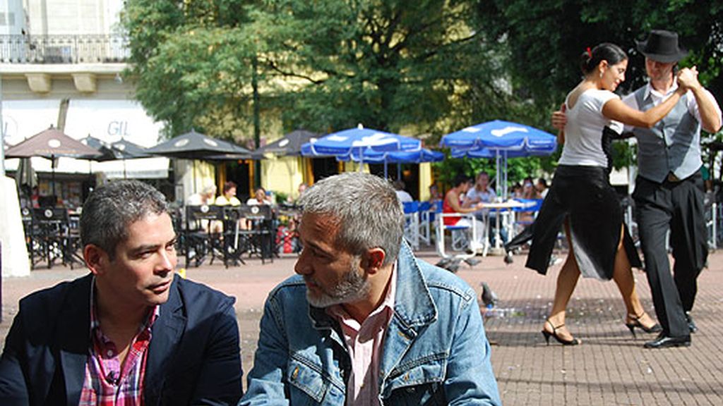 Con Boris y Serrat a ritmo de tango