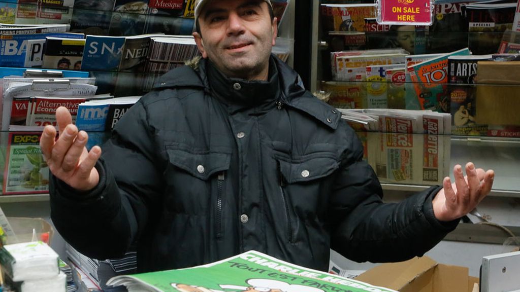 Agotado el primero número de Charlie Hebdo tras la masacre